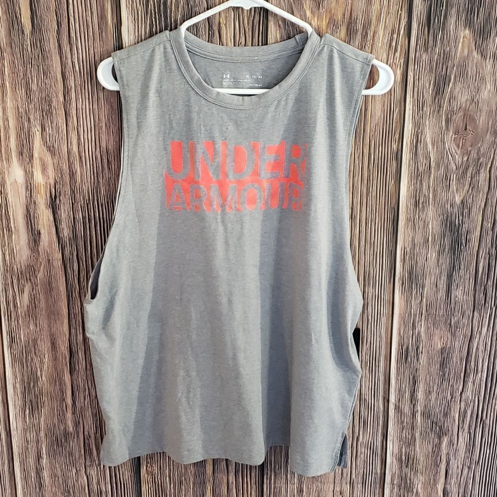 NWT Under Armour Top